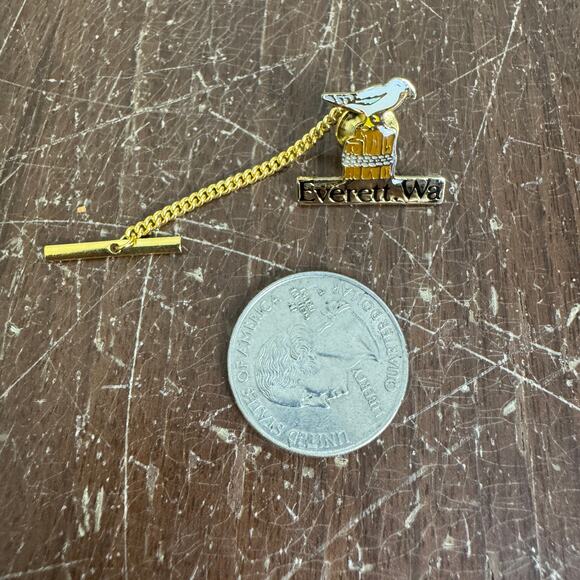 Vintage Everett, Washington Sea Gull VINTAGE gold tone Tie Clip Pin - Picture 4 of 4